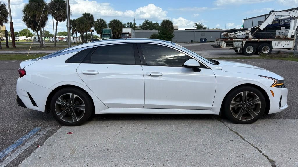 Used 2021 Kia K5 EX image 2