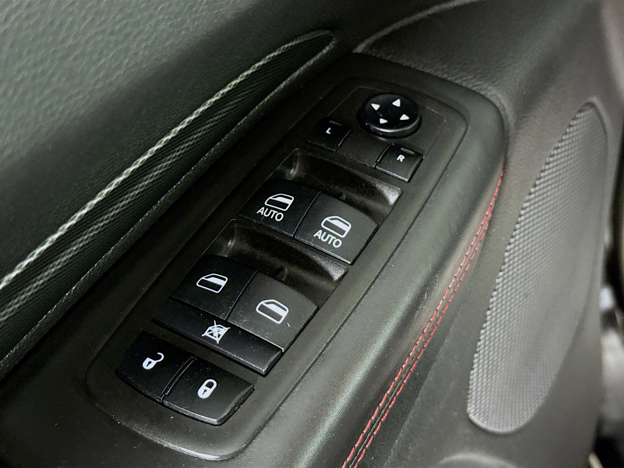 Used 2024 Dodge Durango GT image 21