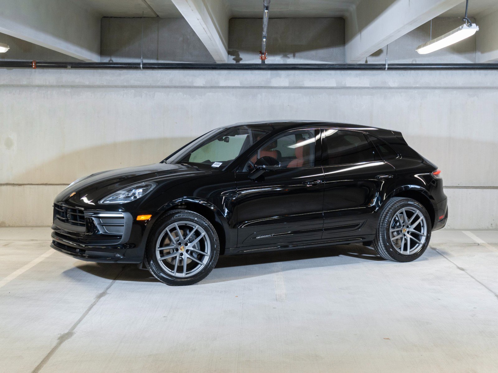 New 2026 Porsche Macan Turbo AWD/4WD image 1