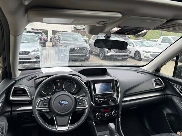 Used 2020 Subaru Forester Premium AWD/4WD image 9