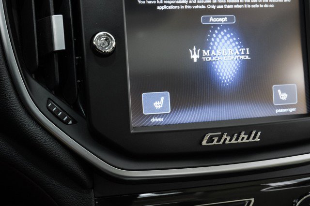 Used 2014 Maserati Ghibli S Q4 AWD/4WD image 21