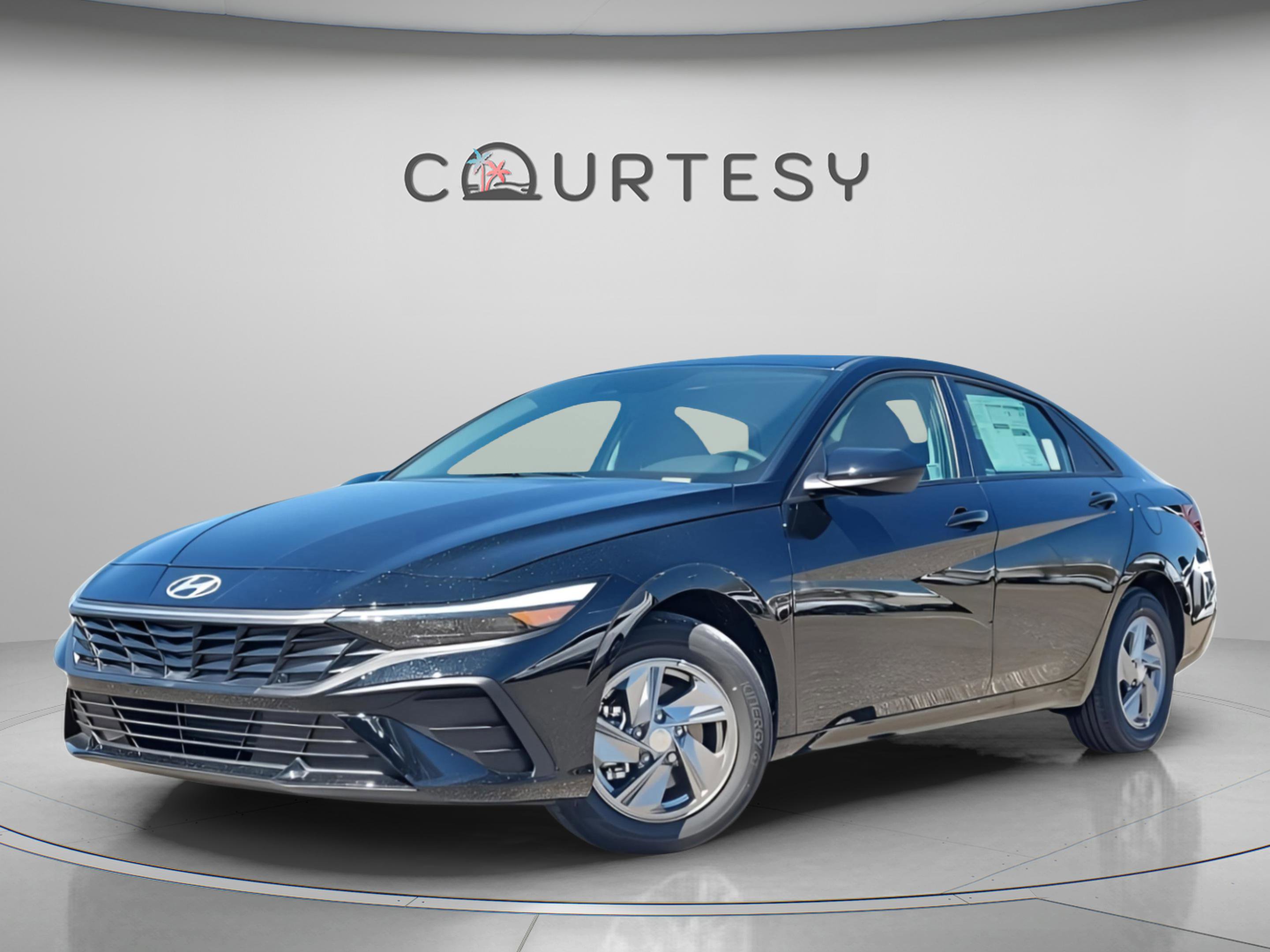 New 2026 Hyundai Elantra SE image 1