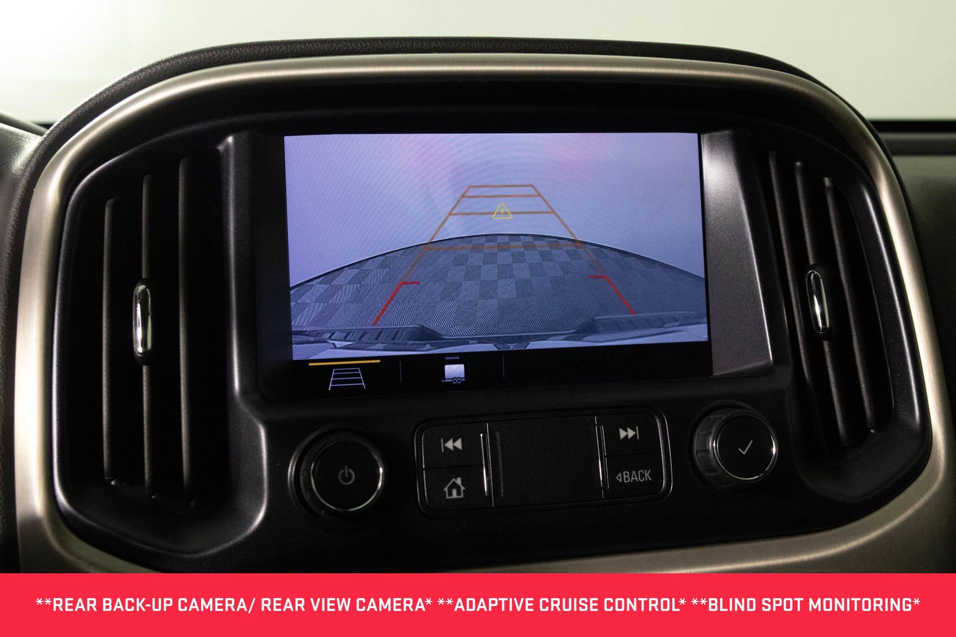 Certified 2022 GMC Canyon Denali image 7