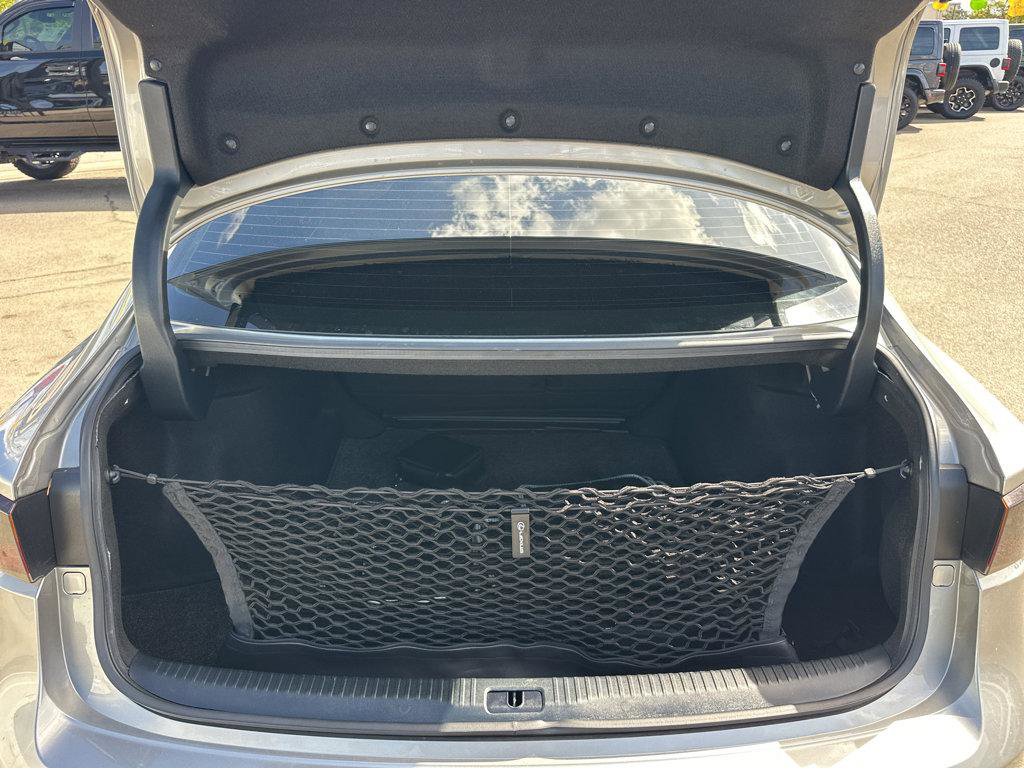 Used 2020 Lexus IS 350 F Sport w/ F Sport Package image 37