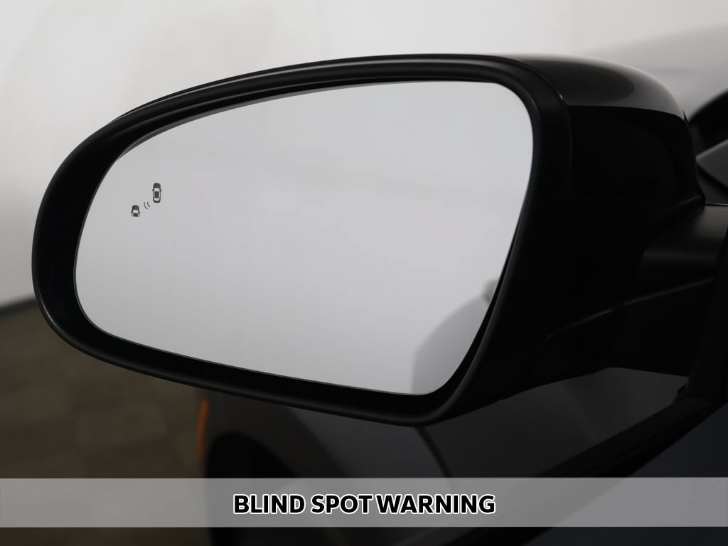 Certified 2021 Hyundai Kona Limited FWD image 3