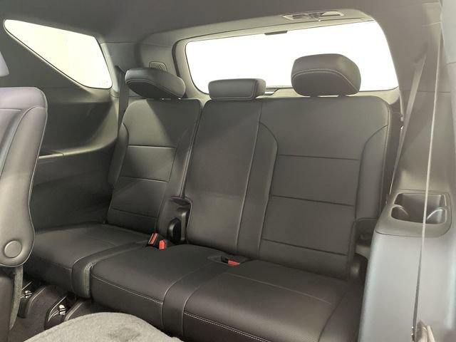 New 2026 Chevrolet Traverse LT w/ Sun and Wheel Package AWD/4WD image 21
