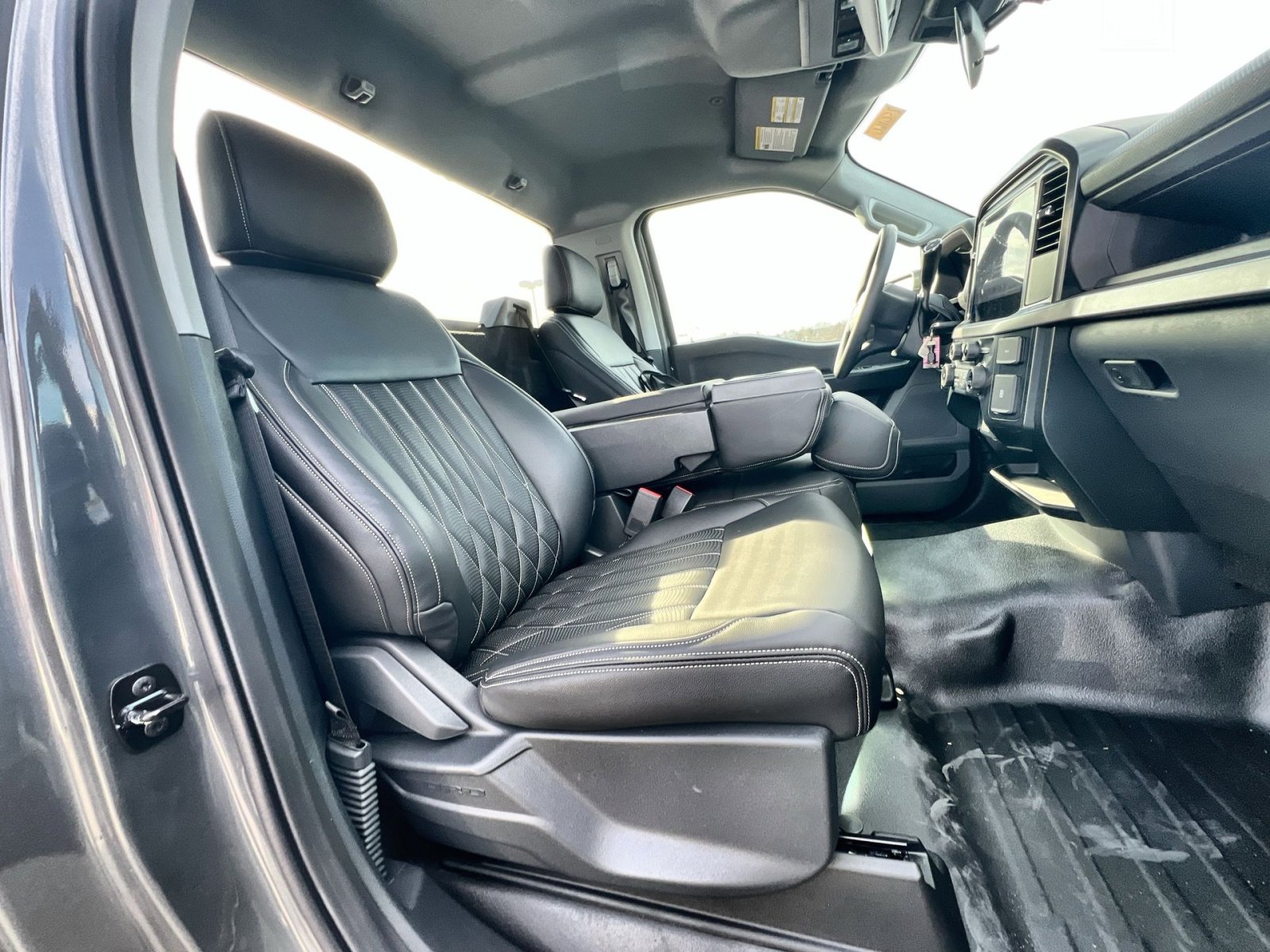 New 2025 Ford F150 XL image 24