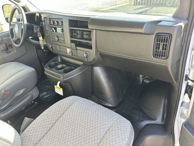 New 2026 GMC Savana 2500 w/ Driver Convenience Package RWD image 24