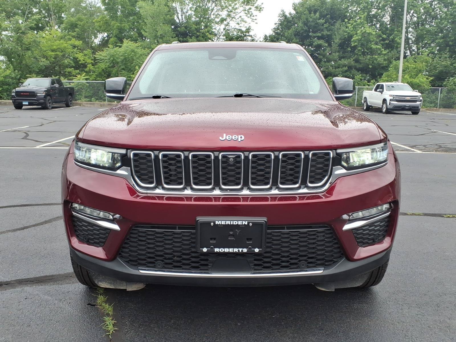 Certified 2023 Jeep Grand Cherokee 4WD 4xe w/ Luxury Tech Group II image 2