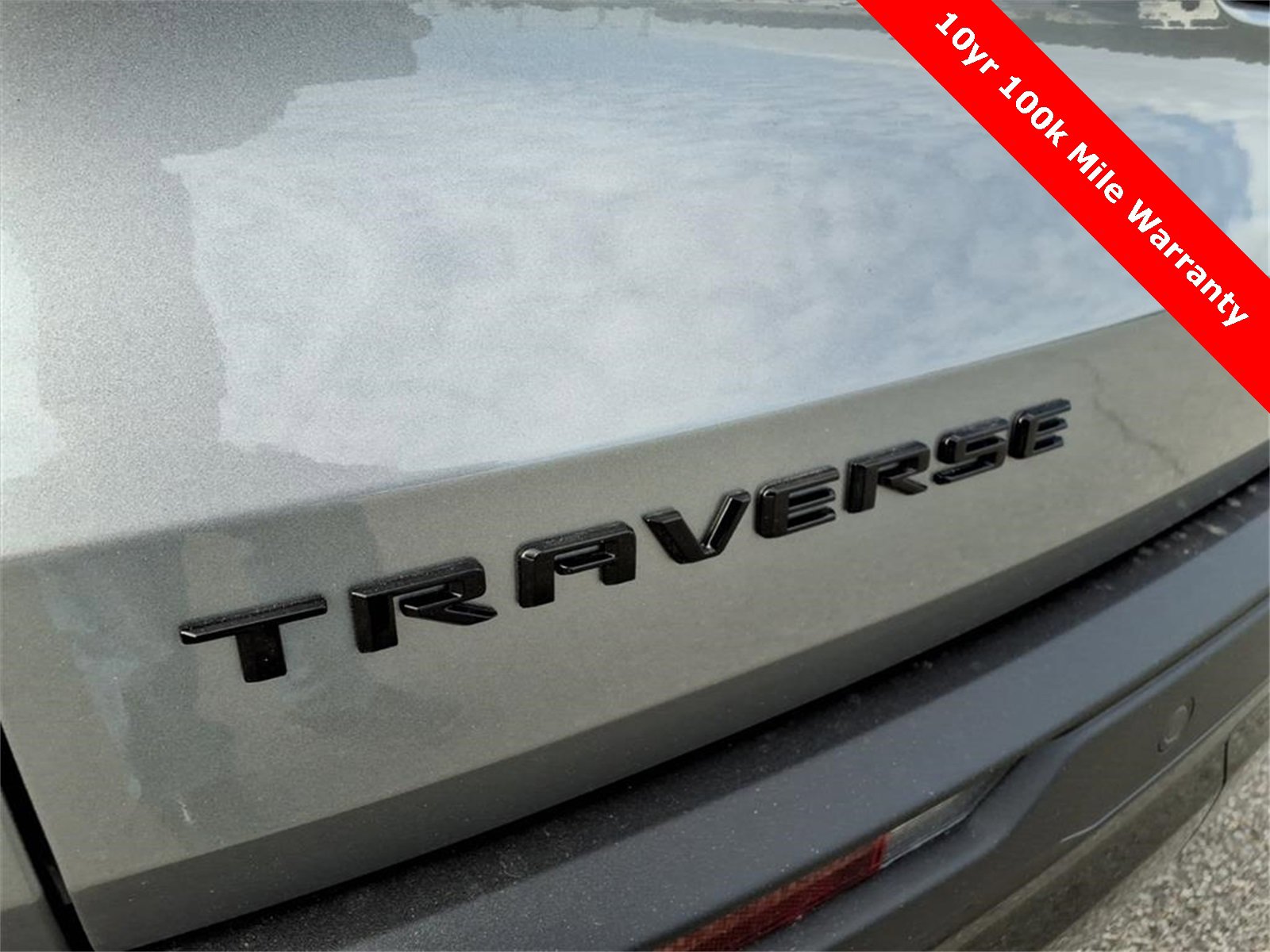 New 2026 Chevrolet Traverse LT w/ Midnight/Sport Edition image 9