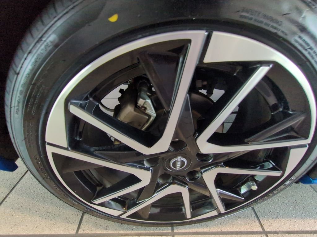 Used 2024 Nissan Sentra SR FWD image 26
