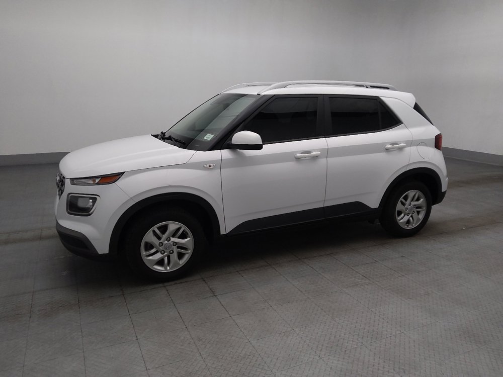 Used 2020 Hyundai Venue SEL FWD image 2