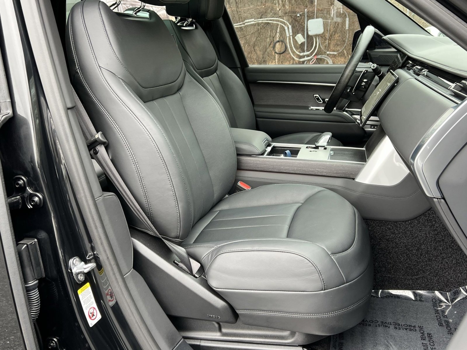 Used 2025 Land Rover Range Rover Autobiography image 26