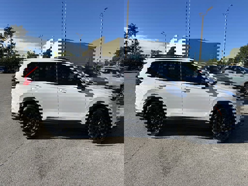 Used 2026 Honda CR-V Sport-L image 4