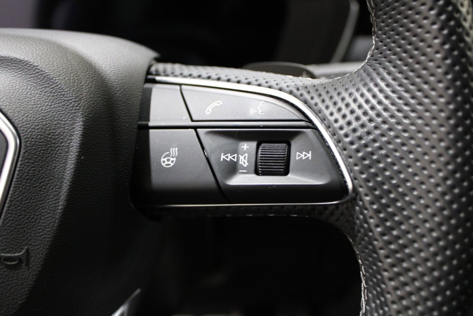 Used 2021 Audi S4 Prestige w/ Prestige Package image 27