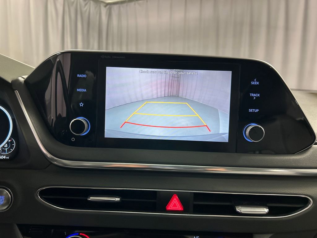 Used 2021 Hyundai Sonata SEL w/ Convenience Package image 16