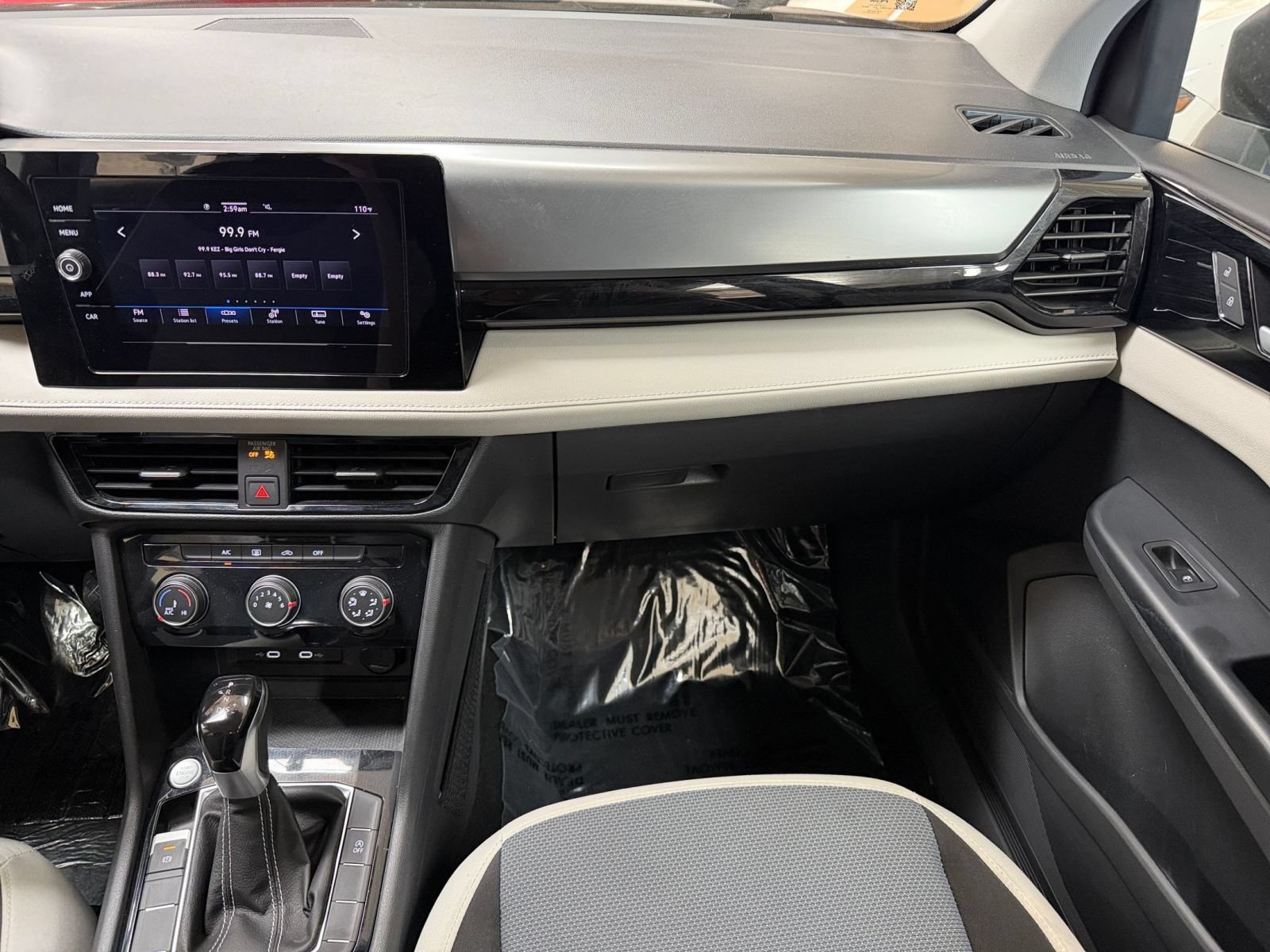 Used 2026 Volkswagen Taos S FWD image 28