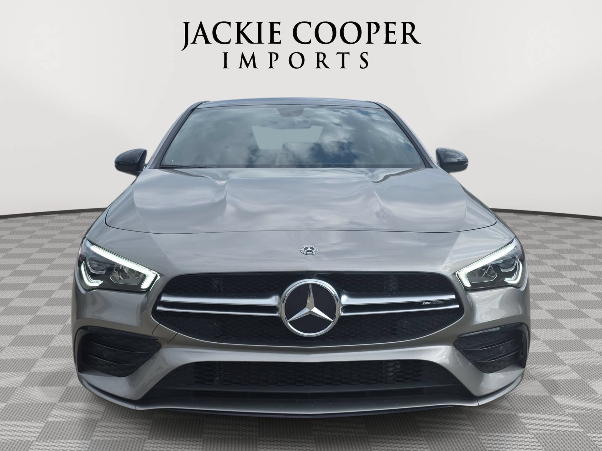 Used 2020 Mercedes-Benz CLA 35 AMG 4MATIC image 2