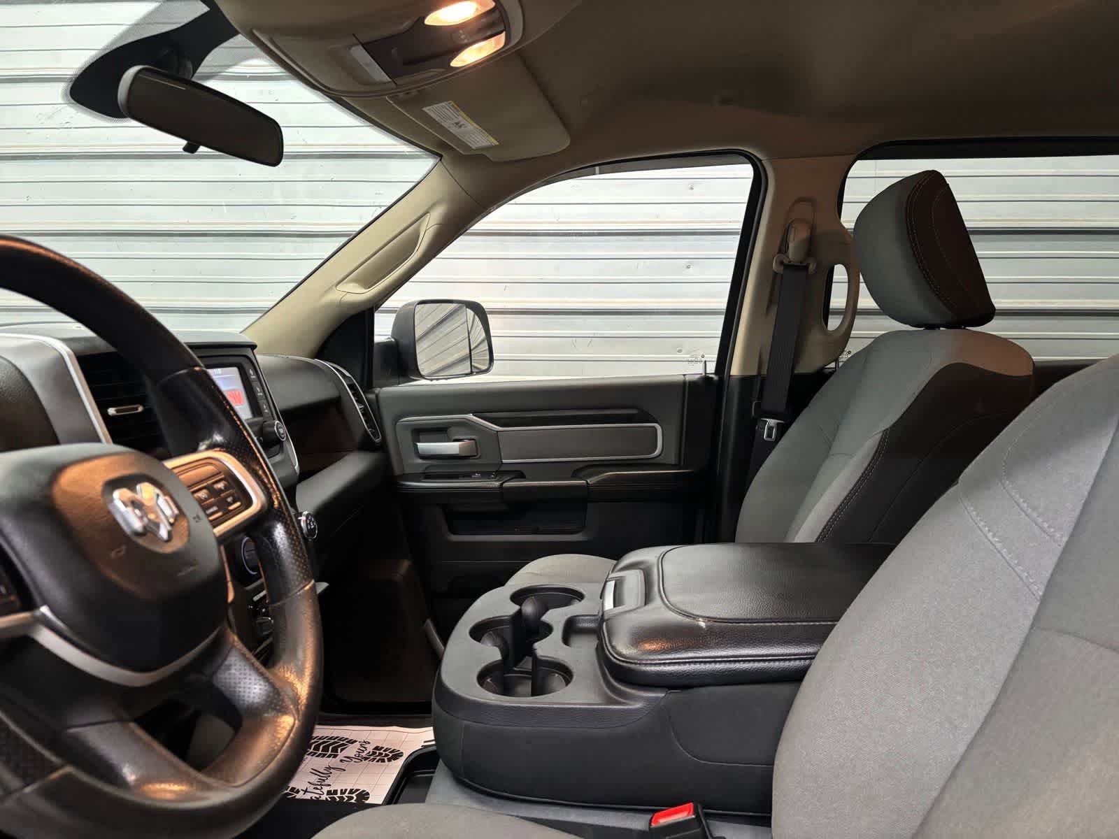 Used 2020 RAM 2500 Big Horn AWD/4WD image 19