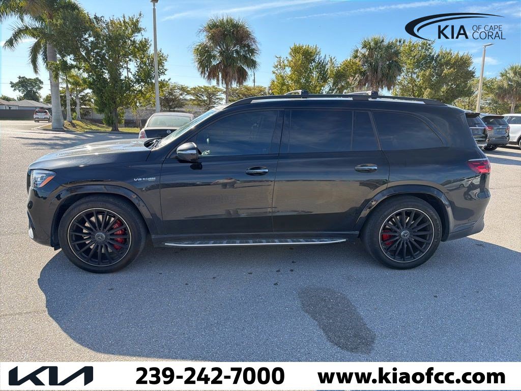 Used 2025 Mercedes-Benz GLS 63 AMG AMG GLS 63 image 5