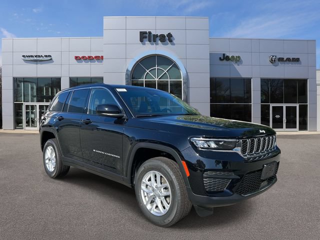 New 2026 Jeep Grand Cherokee Laredo X AWD/4WD image 1