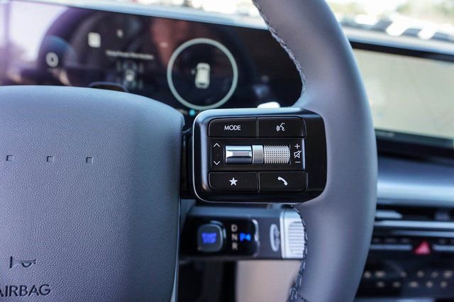 New 2026 Hyundai Ioniq 9 SE image 25