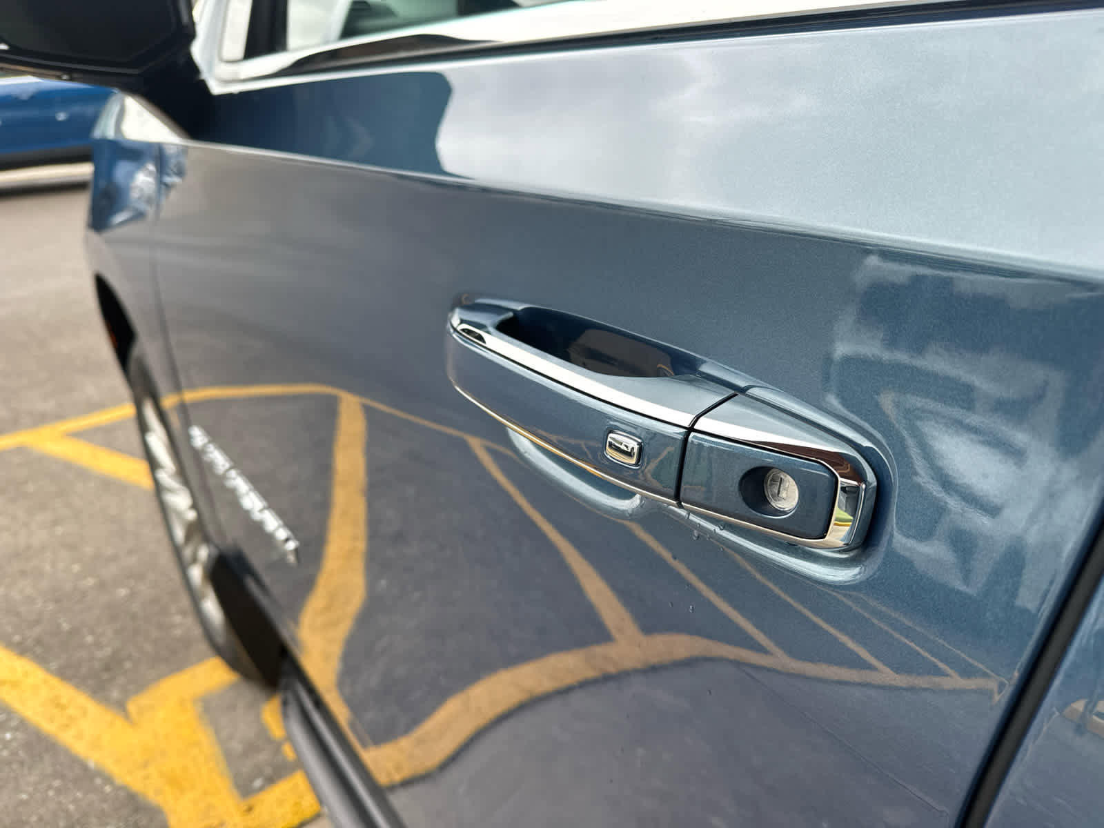 New 2026 Chevrolet Suburban Premier image 10