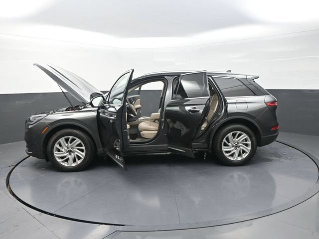 Used 2020 Lincoln Corsair FWD w/ Convenience Package image 42