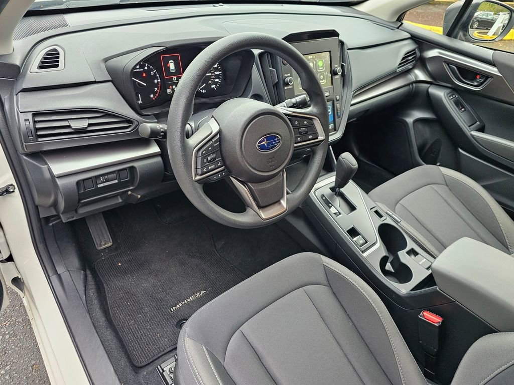 Certified 2025 Subaru Impreza 2.0i image 19