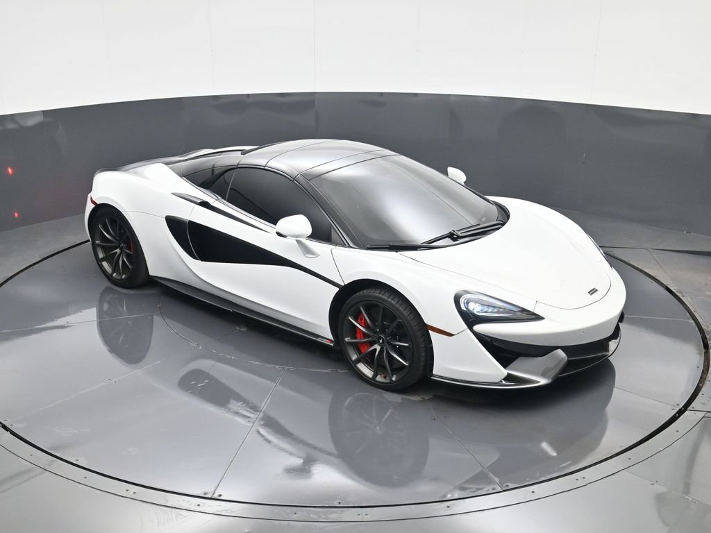 Used 2019 McLaren 570S Spider image 26