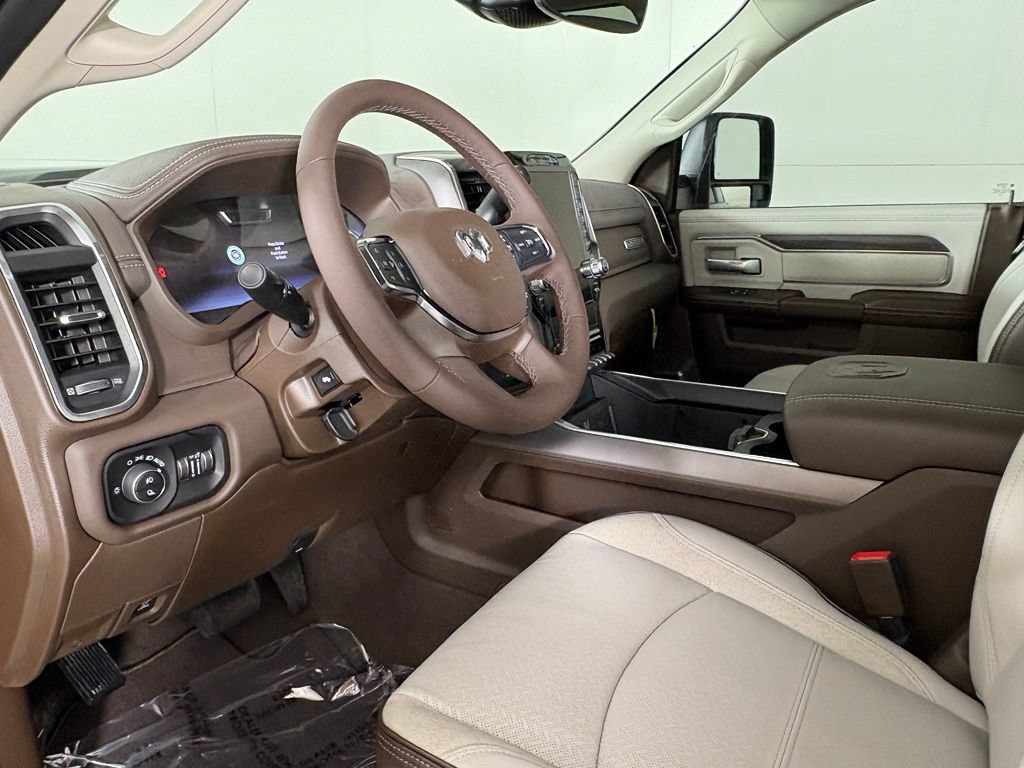 New 2026 RAM 2500 Laramie AWD/4WD image 22