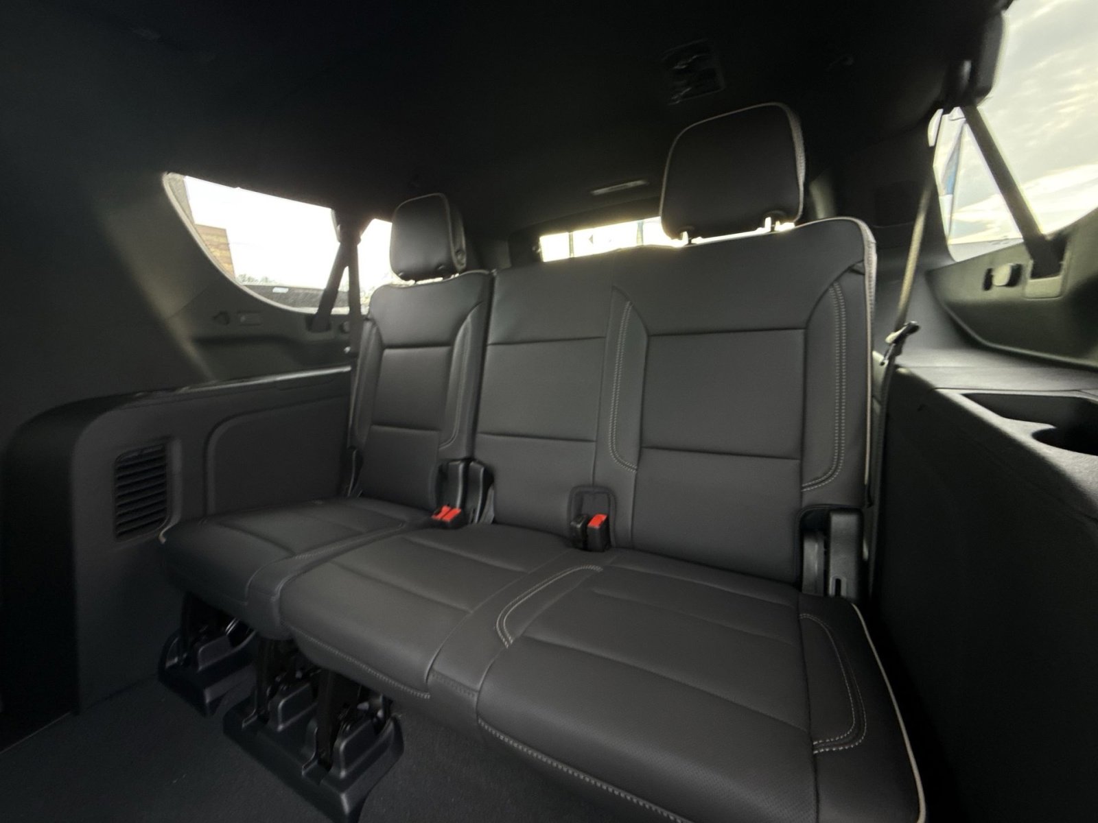New 2026 GMC Yukon XL Elevation w/ Elevation Premium Package image 26