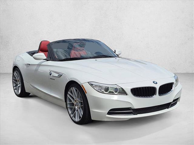 Used 2014 BMW Z4 sDrive28i RWD image 3