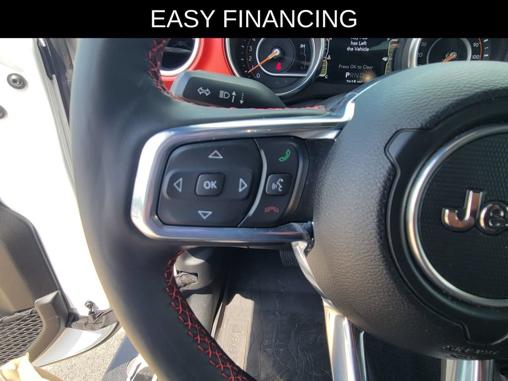 Used 2023 Jeep Wrangler Unlimited Rubicon w/ Cold Weather Group AWD/4WD image 20
