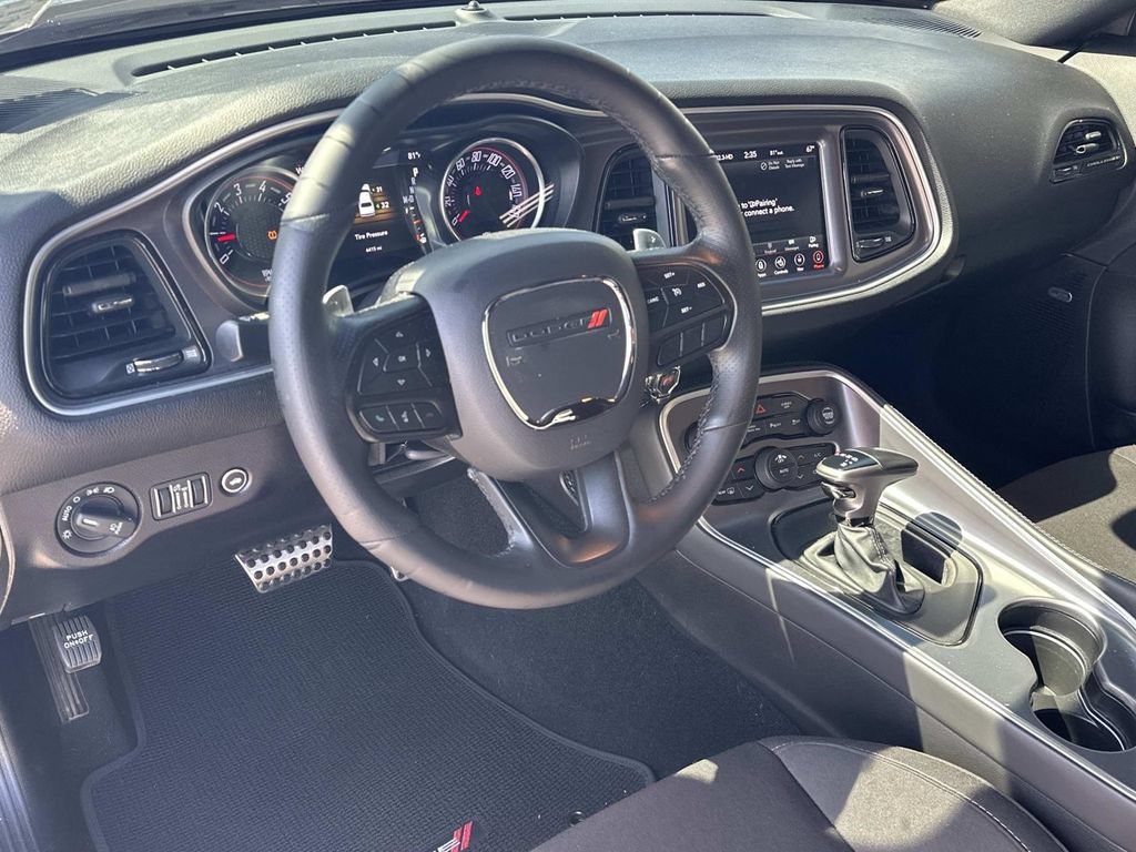 Used 2019 Dodge Challenger R/T w/ Cold Weather Group RWD image 2