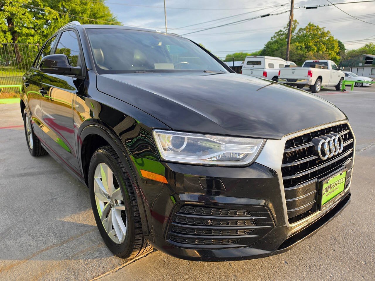 Used 2018 Audi Q3 2.0T Premium FWD image 3