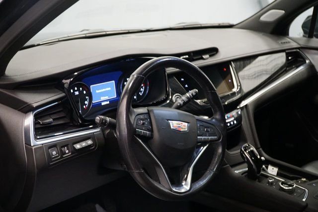 Certified 2022 Cadillac XT6 Premium Luxury w/ Technology Package image 12
