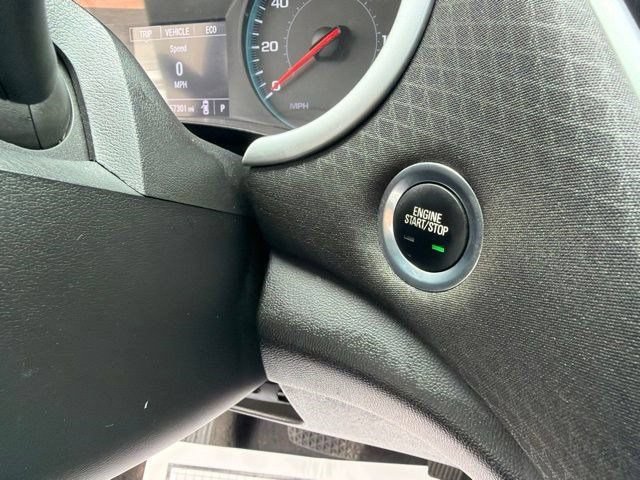 Used 2023 Chevrolet Malibu LT FWD image 20