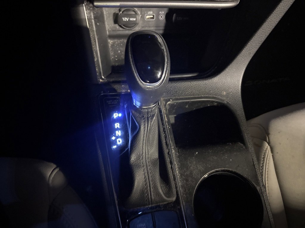 Used 2015 Hyundai Sonata SE w/ Option Group 02 image 12