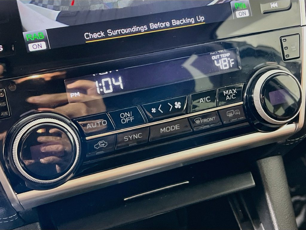 Used 2019 Subaru Outback 2.5i Touring AWD/4WD image 14