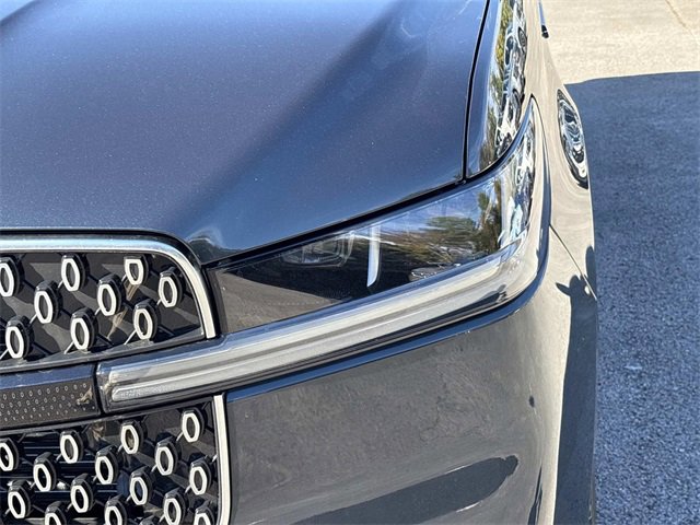 New 2025 Lincoln Navigator Reserve image 10