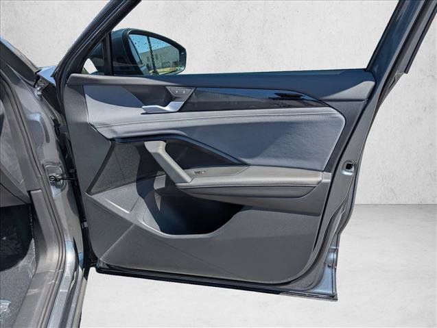 New 2026 Volkswagen Tiguan SE FWD image 26