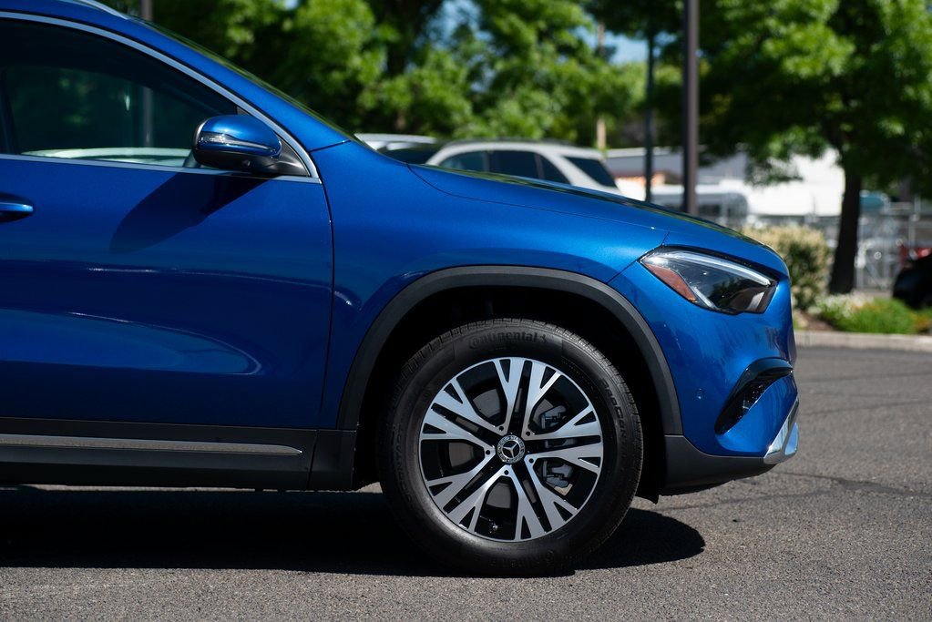 Used 2025 Mercedes-Benz GLA 250 4MATIC image 7