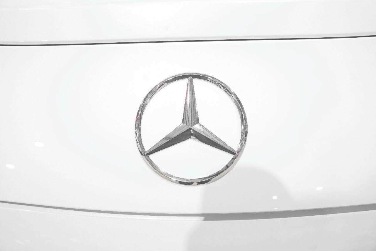 Used 2022 Mercedes-Benz SL 63 AMG 4MATIC image 37