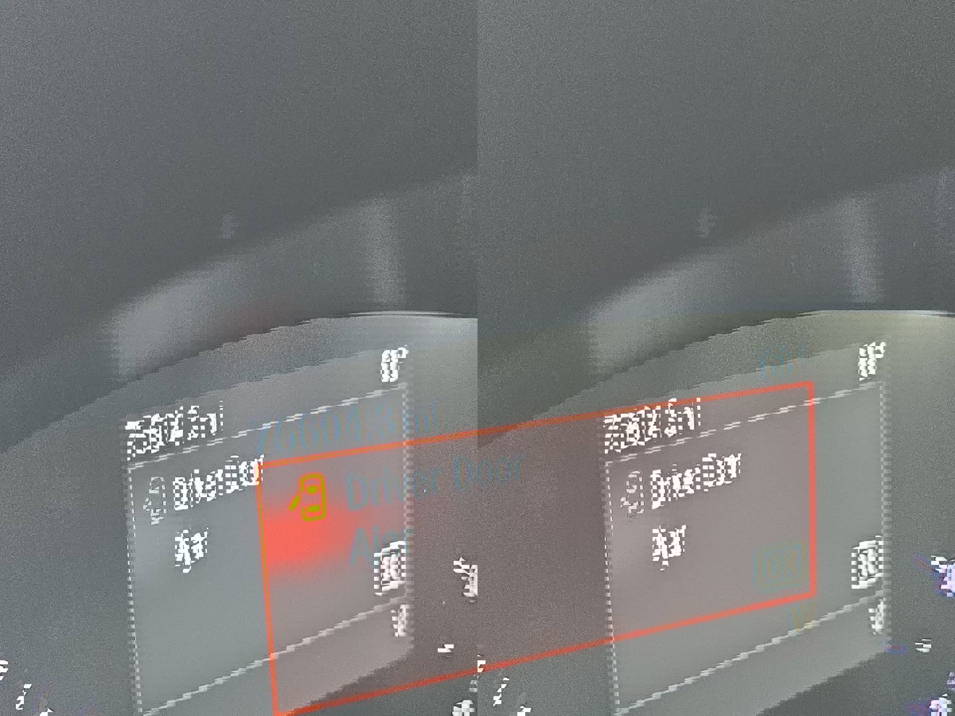 Used 2020 Ford Escape SE image 15