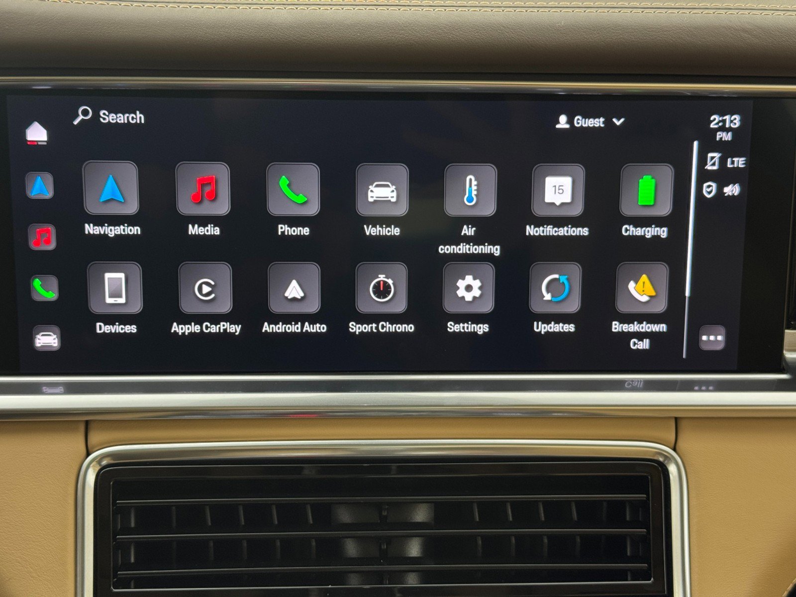 Used 2022 Porsche Panamera 4S Executive image 29