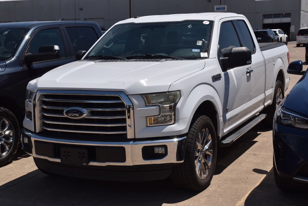 Used 2016 Ford F150 XLT w/ Equipment Group 301A Mid RWD image 2