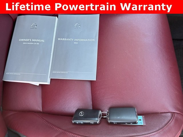 Used 2024 MAZDA CX-30 AWD 2.5 S w/ Preferred Package image 11