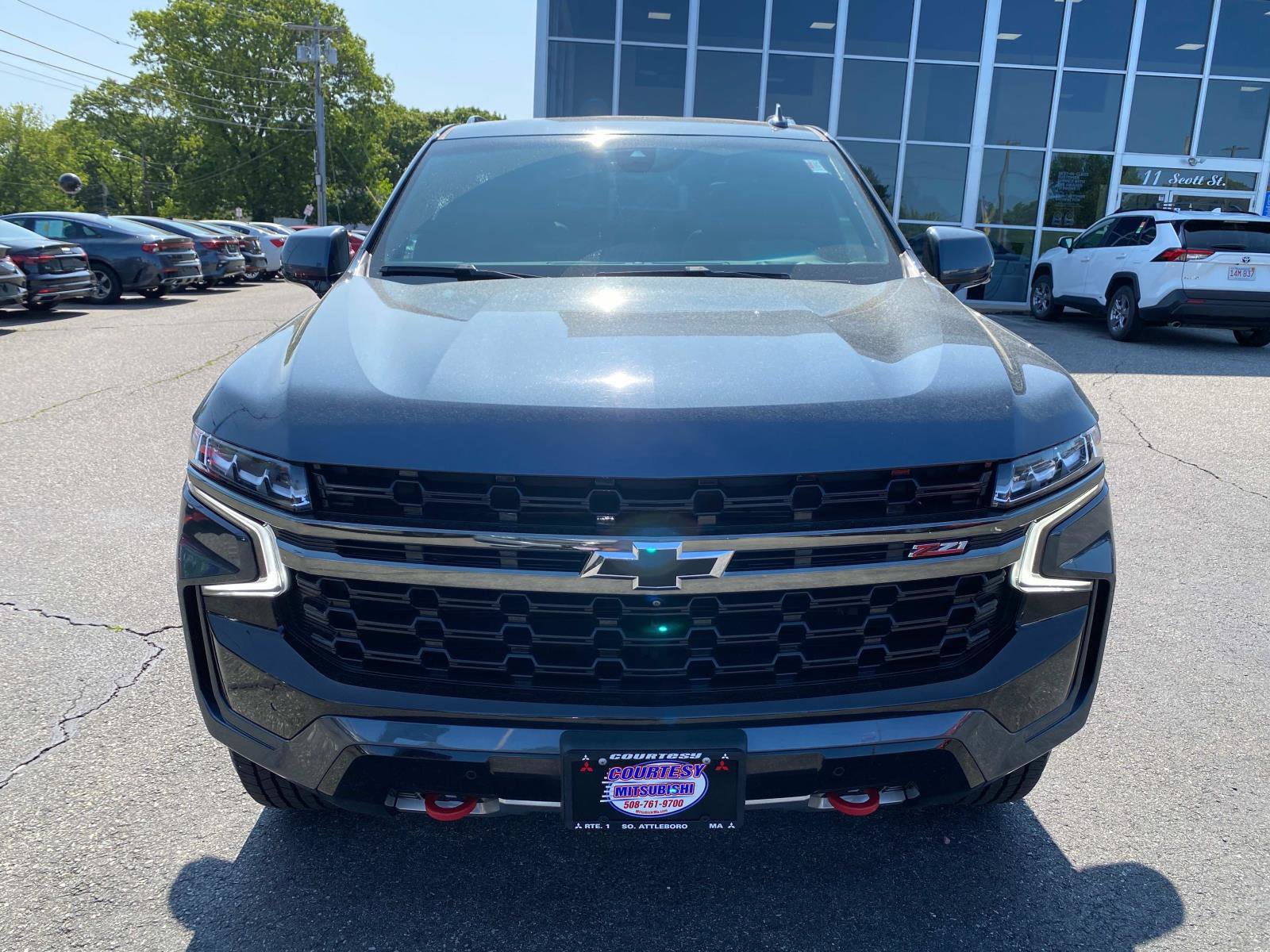 Used 2021 Chevrolet Tahoe Z71 w/ Z71 Signature Package image 9