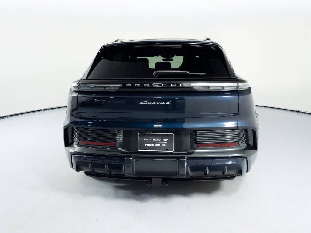 New 2026 Porsche Cayenne S AWD/4WD image 9